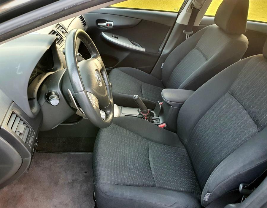 COROLLA